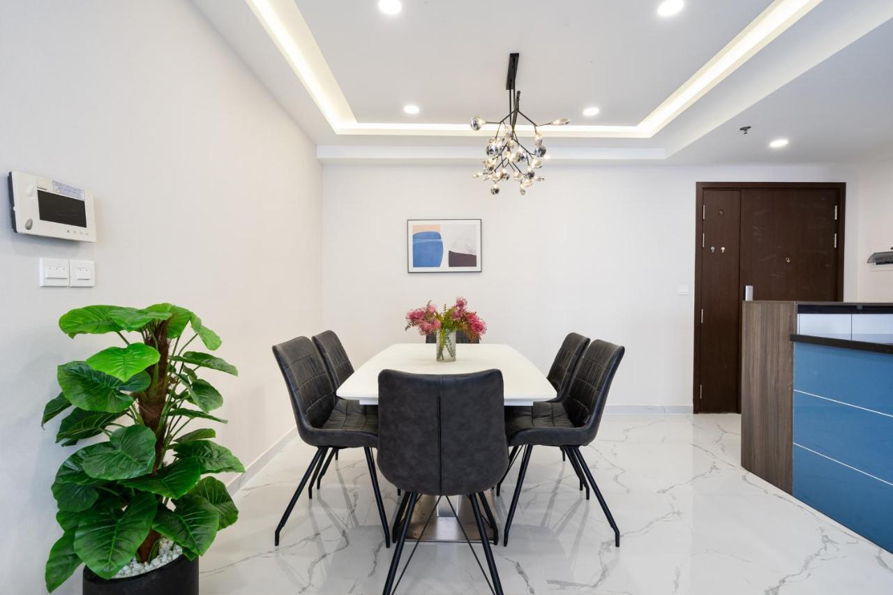 Homet Saigon Rivergate - Free Pool & Gym & Pickup Services Ho Şi Min Exterior foto